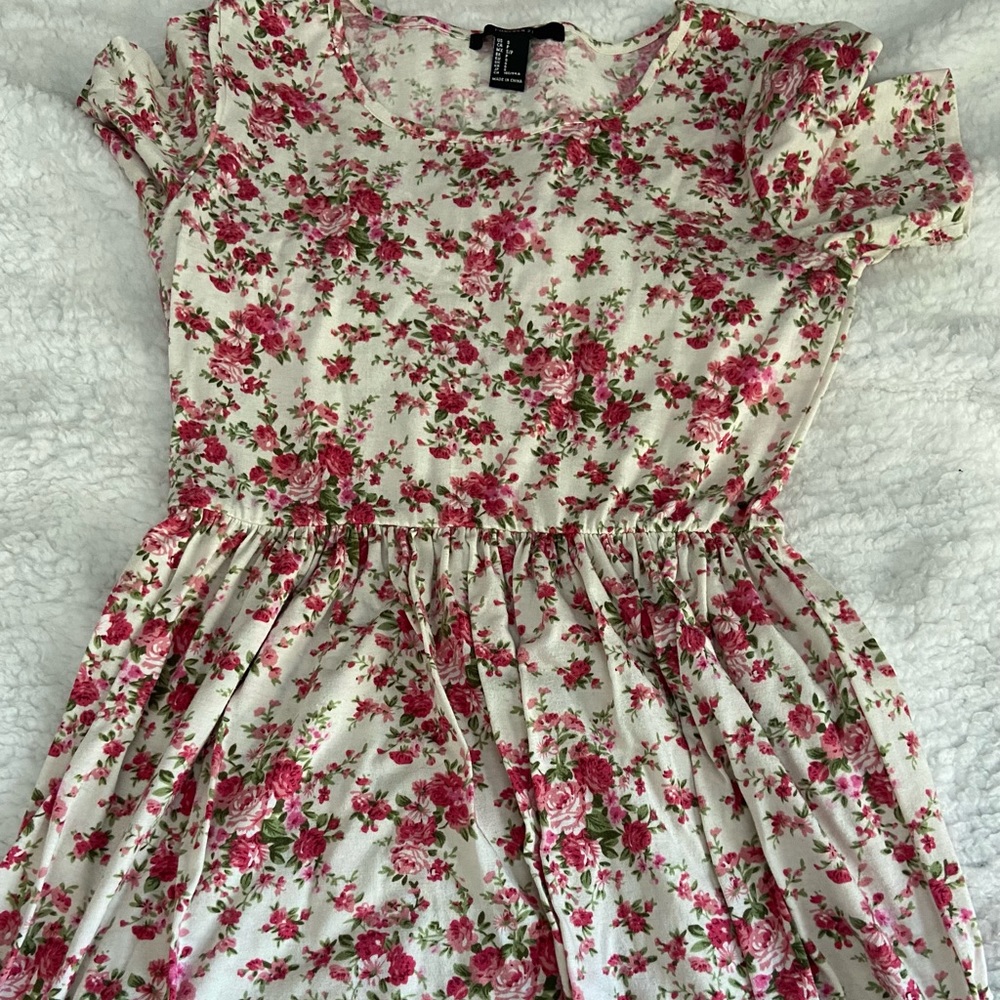 Floral Babydoll Dress (will wash clothes to get them fresh & wrinkles out)!